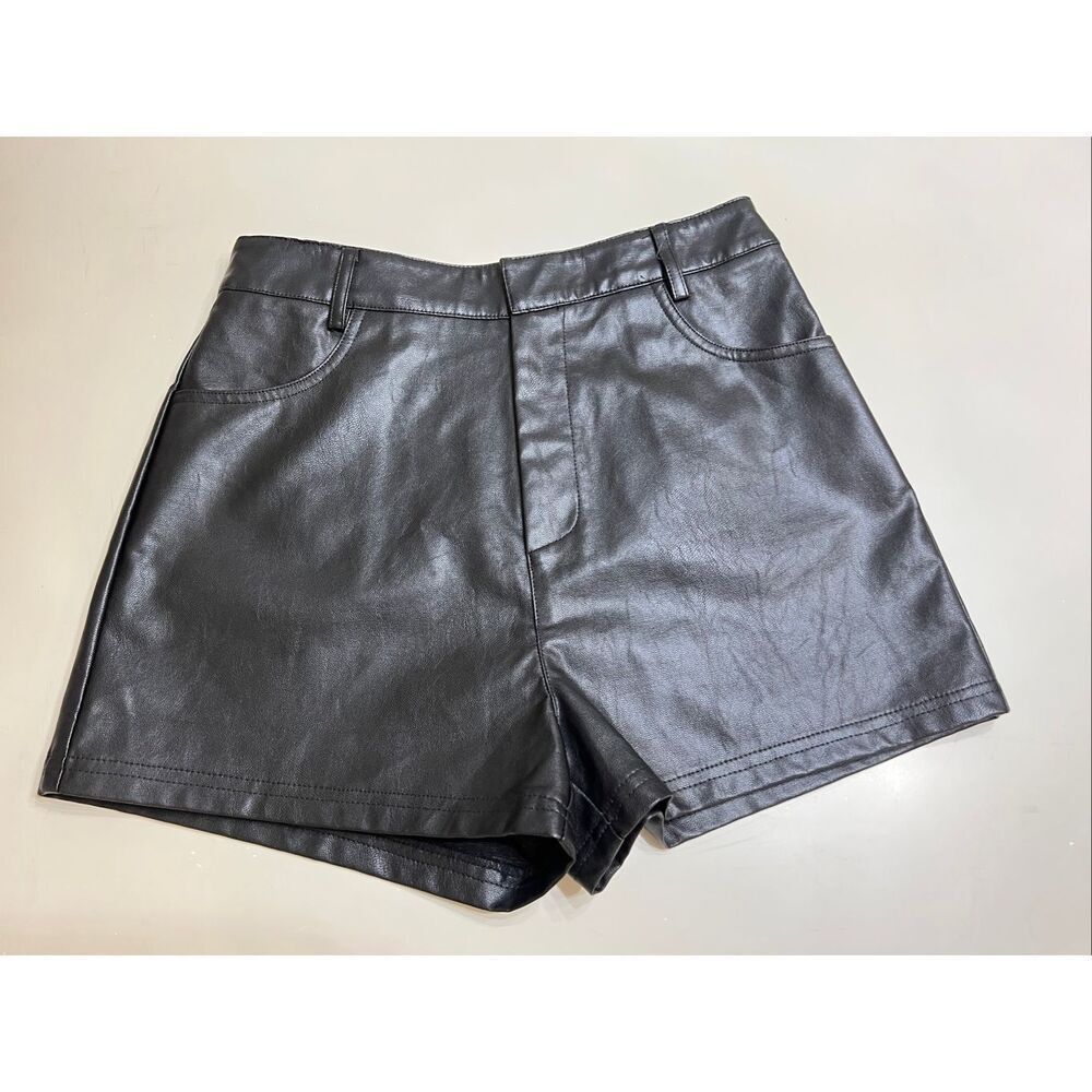 Fate Women's High Rise Faux Leather Costume Downtown Shorts Black Small